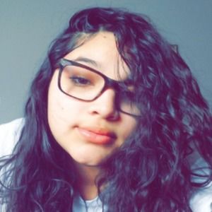 Meet your Posher, Amaris